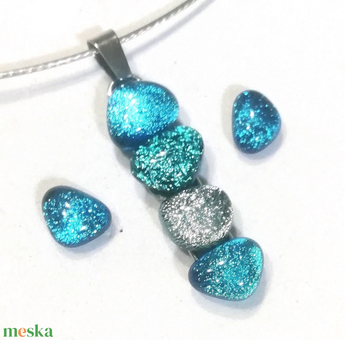 AKCIÓ! NEMESACÉL!  Kék-türkiz kavicsok dichroic ékszerszett. - ékszer - ékszerszett - Meska.hu