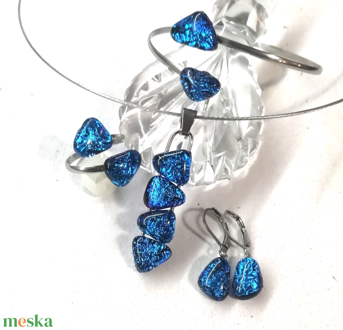 AKCIÓ! NEMESACÉL!  Kék-türkiz kavicsok dichroic ékszerszett. - ékszer - ékszerszett - Meska.hu