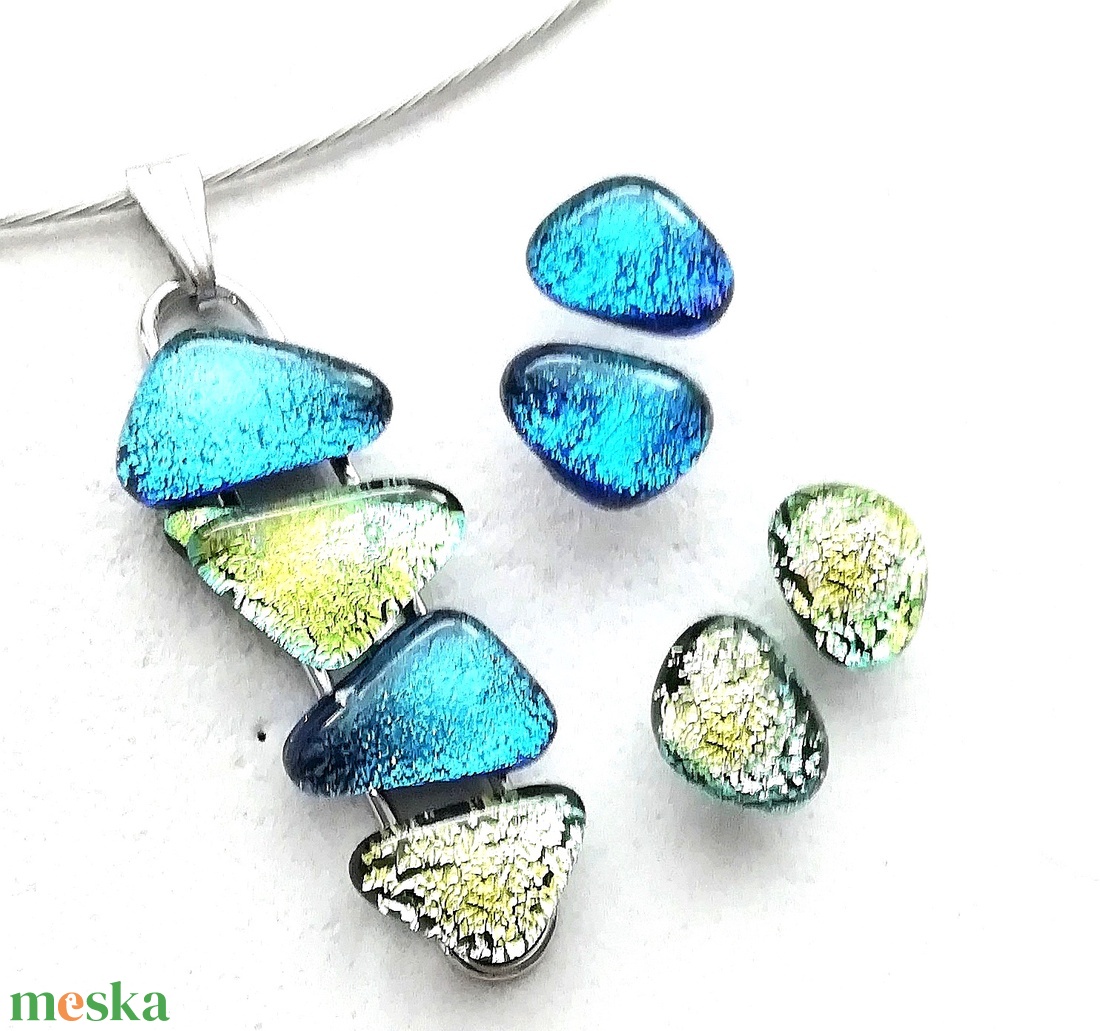  NEMESACÉL!  Színes dichroic kavicsok, szabálytalan ékszerszett. - ékszer - ékszerszett - Meska.hu