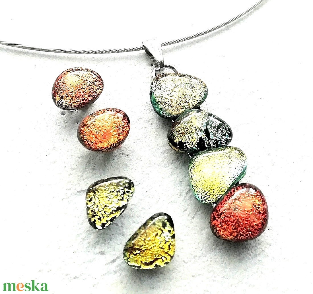  NEMESACÉL!  Vörös-arany dichroic kavicsok, szabálytalan ékszerszett. - ékszer - ékszerszett - Meska.hu