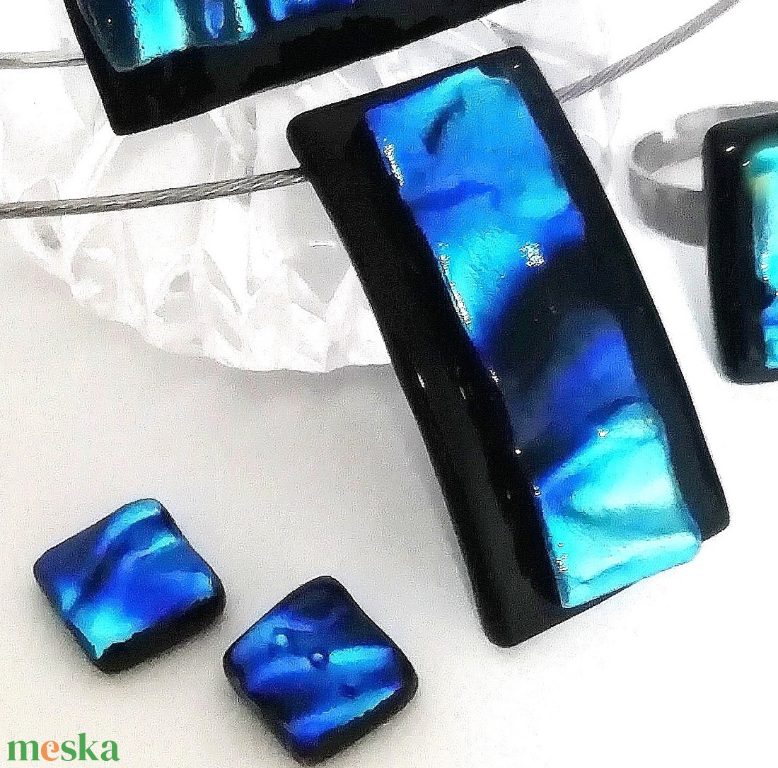 NEMESACÉL! Ezüstkék hullámok ékszerszett, ajándék nőknek névnapra, születésnapra. - ékszer - ékszerszett - Meska.hu