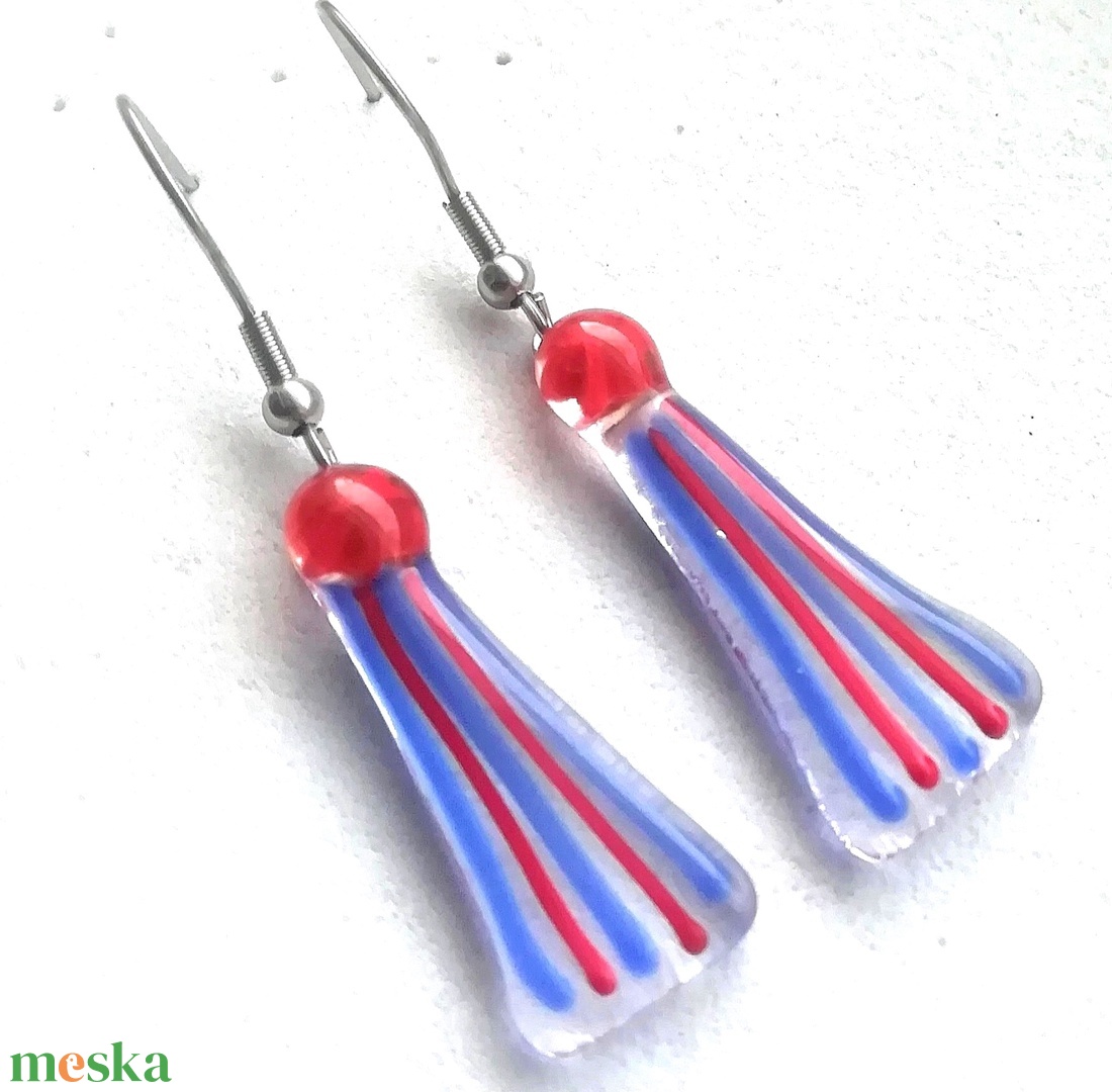 NEMESACÉL! Kék-piros csíkos fülbevaló, ajándék nőknek névnapra, születésnapra.  - ékszer - fülbevaló - lógó fülbevaló - Meska.hu