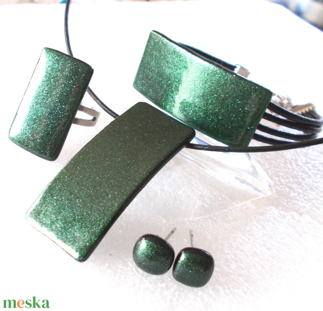 AKCIÓ! NEMESACÉL!  Smaragd selyem aventurin trendi ékszerszett. - ékszer - ékszerszett - Meska.hu