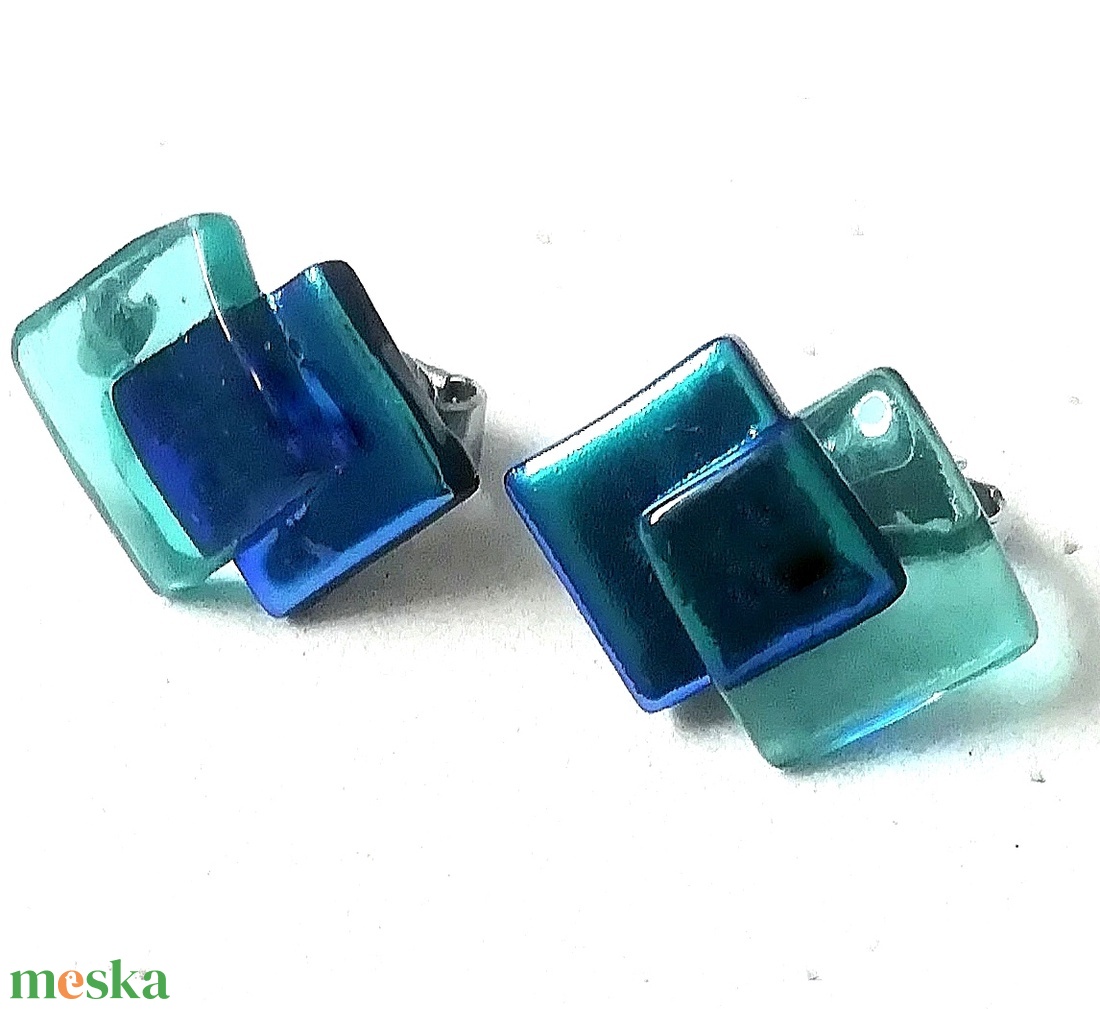 NEMESACÉL KLIPSZ.  Türkiz fények trendi klipszes fülbevaló. - ékszer - fülbevaló - klipsz - Meska.hu