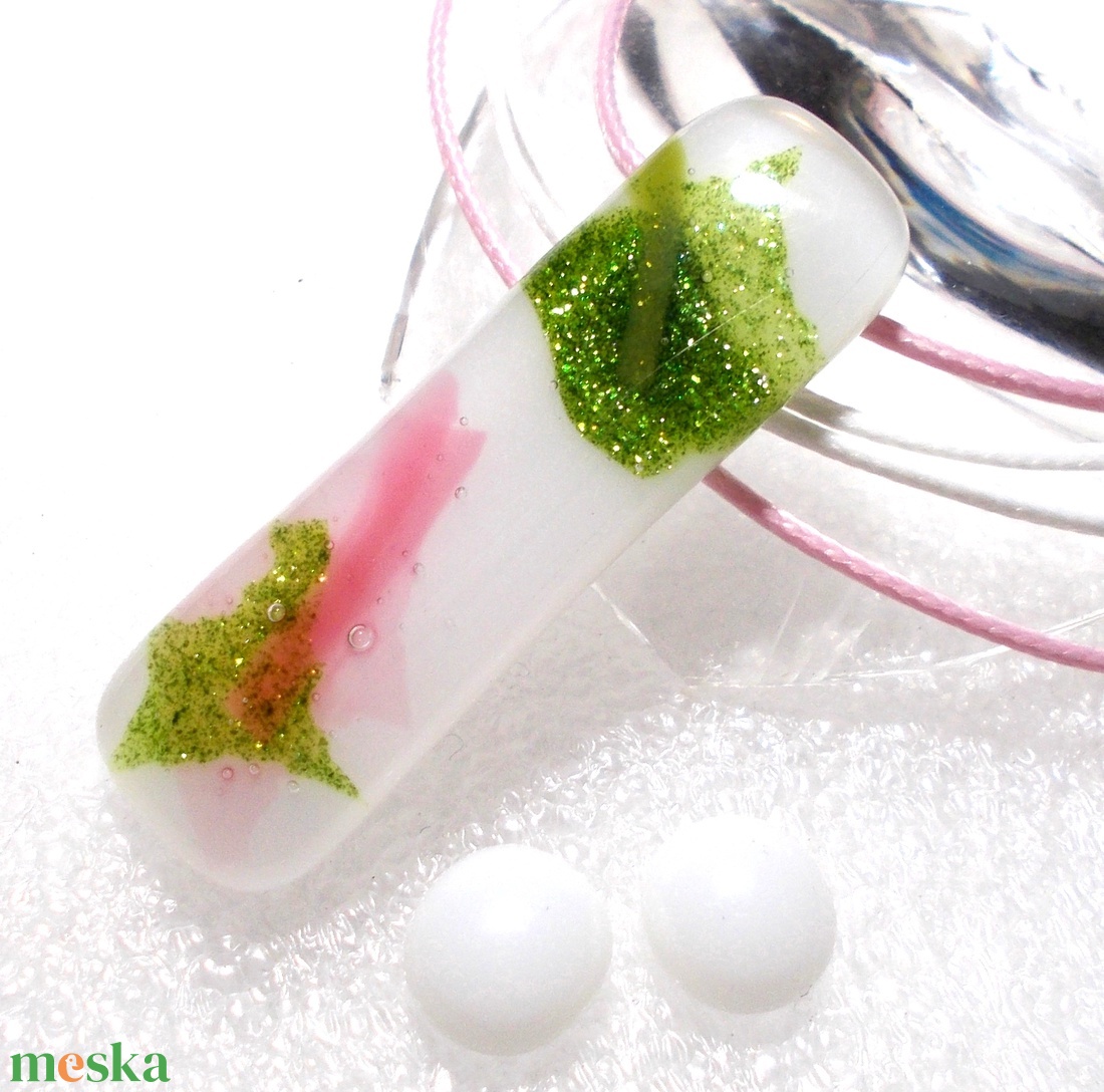 Tavasz illata ékszerszett, ajándék névnapra, születésnapra. - ékszer - ékszerszett - Meska.hu