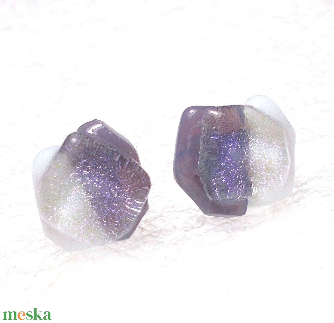 NEMESACÉL! Szabálytalan szépségek stiftes üveg fülbevaló  , ajándék  névnapra, születésnapra. - ékszer - fülbevaló - pötty fülbevaló - Meska.hu