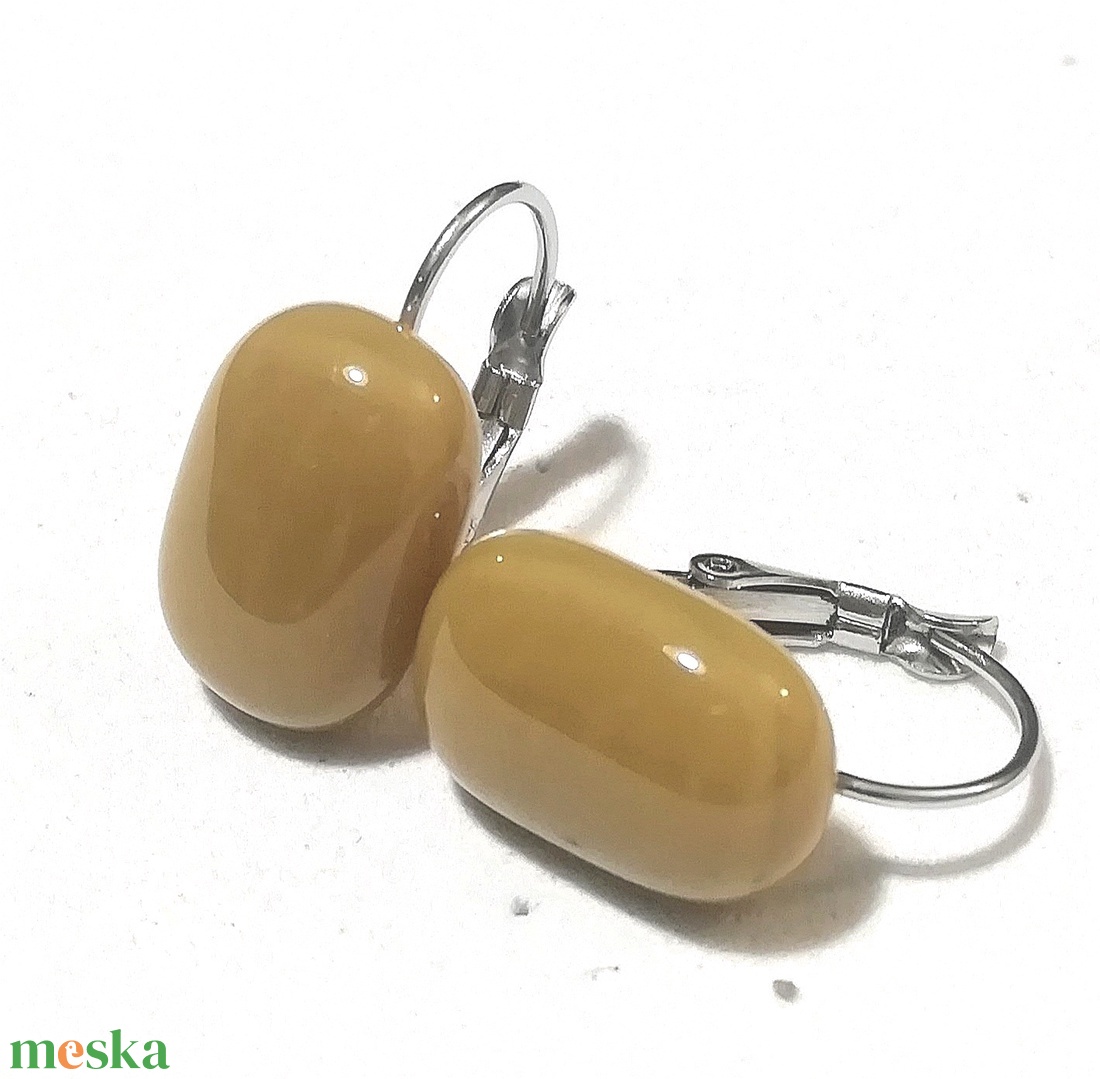 NEMESACÉL! Dohány színű trendi kapcsos fülbevaló. - ékszer - fülbevaló - klipsz - Meska.hu