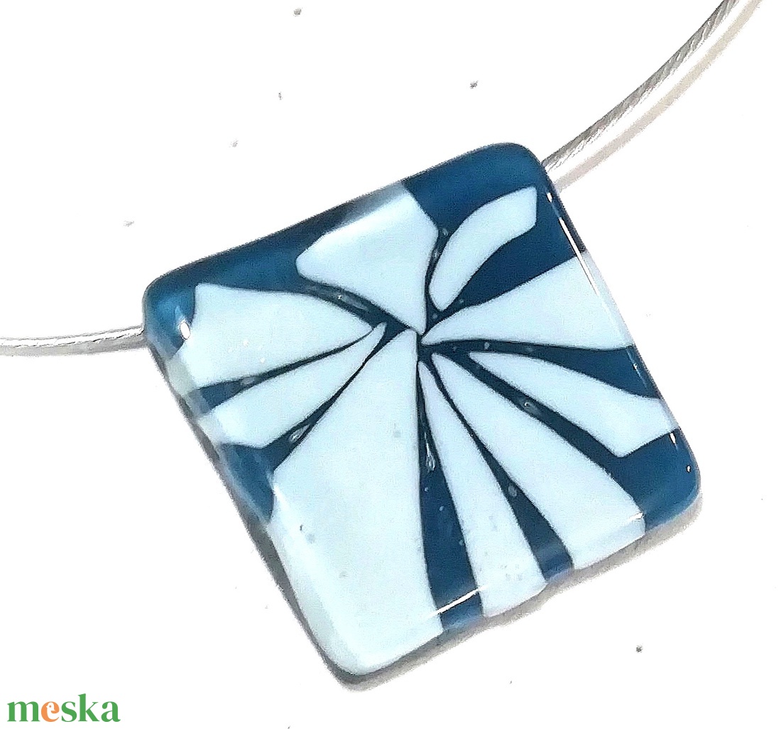 NEMESACÉL!  Kék -fehér nyaklánc, ajándék névnapra, születésnapra. - ékszer - ékszerszett - Meska.hu