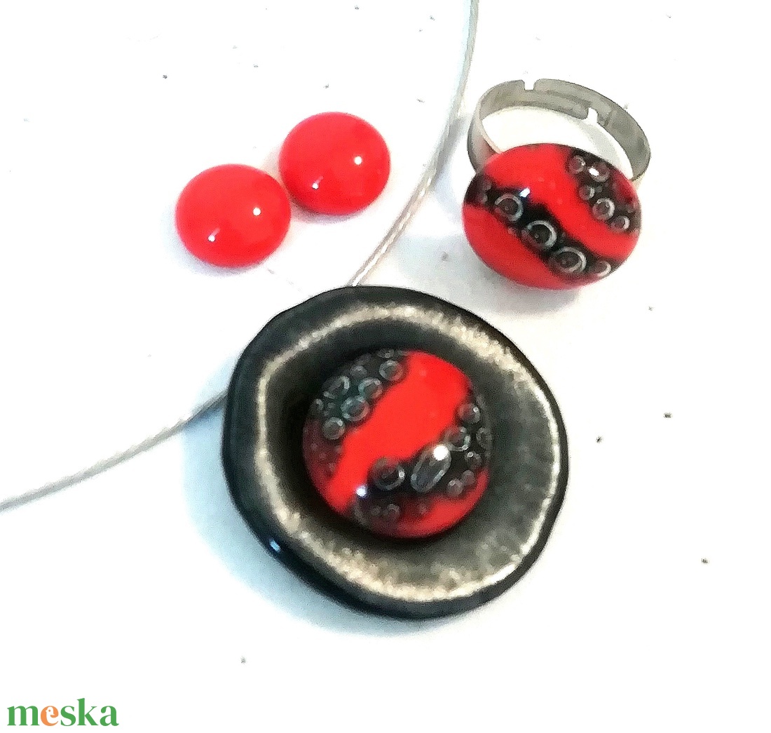  Gyöngykagyló dichroic ékszerszett , ajándék névnapra, születésnapra. - ékszer - ékszerszett - Meska.hu