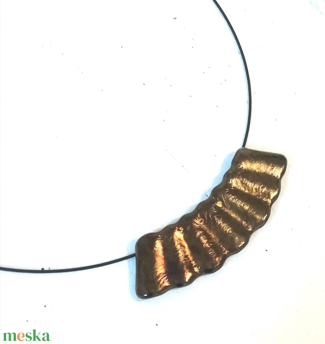 Bronzos hullámzás dichroic nyaklanc ajándék névnapra, születésnapra. - ékszer - nyaklánc - párhuzamos nyaklánc - Meska.hu