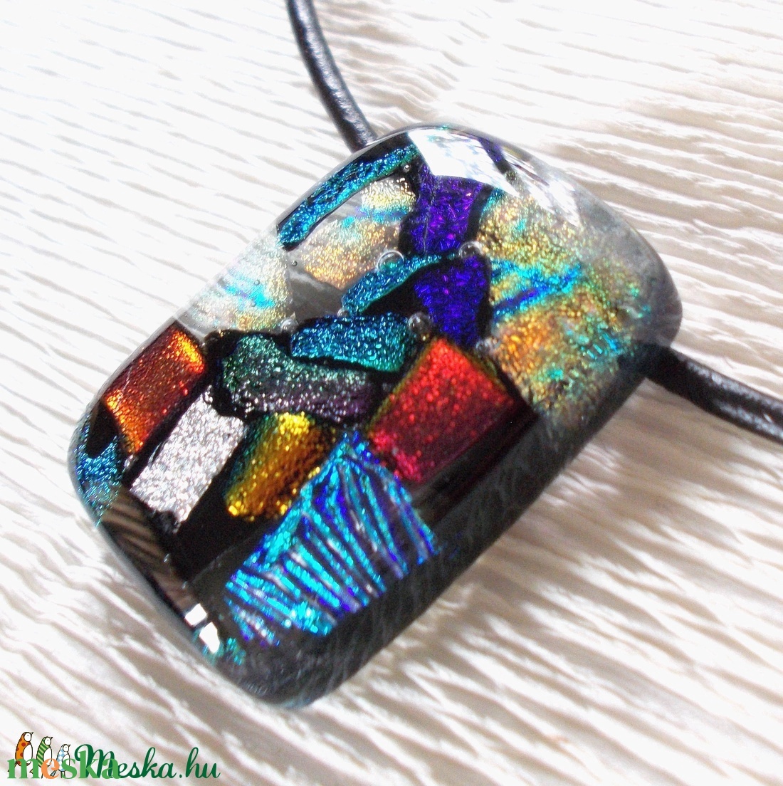 NEMESACÉL! Dichroic mozaik nyaklánc, ajándék pedagógus napra, születésnapra, névnapra.  - ékszer - ékszerszett - Meska.hu