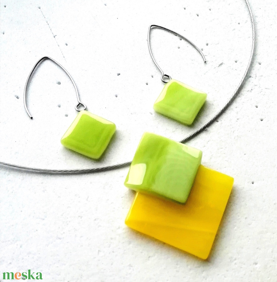 NEMESACÉL!  Zöld-sárga ékszerszett, ajándék nőknek, lányoknak névnapra, születésnapra. - ékszer - ékszerszett - Meska.hu