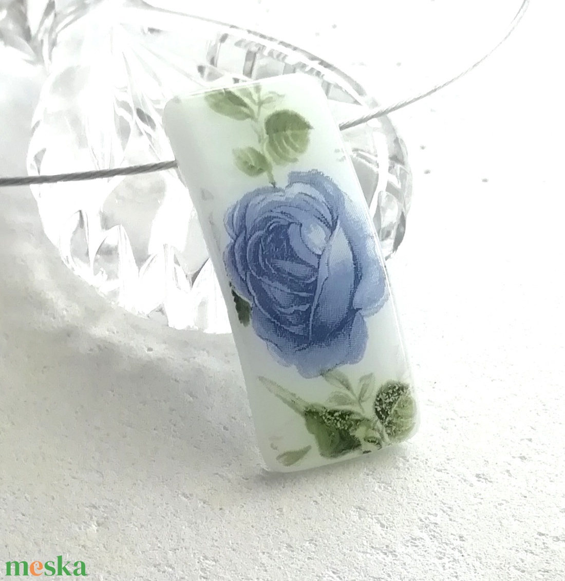 Kék rózsa üvegékszer, ajándék anyák napjára, névnapra, születésnapra. - ékszer - ékszerszett - Meska.hu
