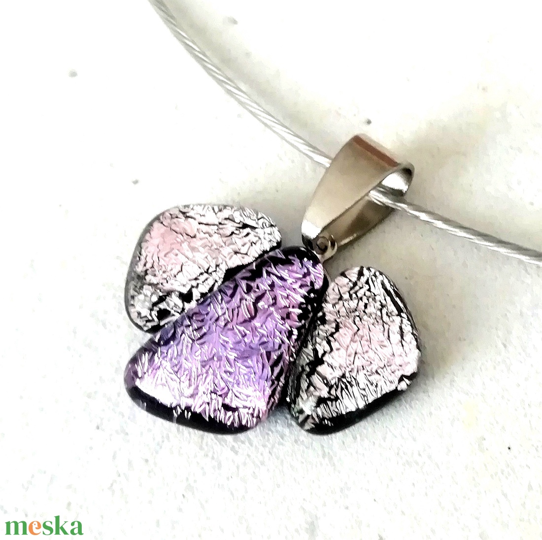  NEMESACÉL!   Rózsaszín dkhroic cseppek nyaklánc. - ékszer - nyaklánc - medálos nyaklánc - Meska.hu