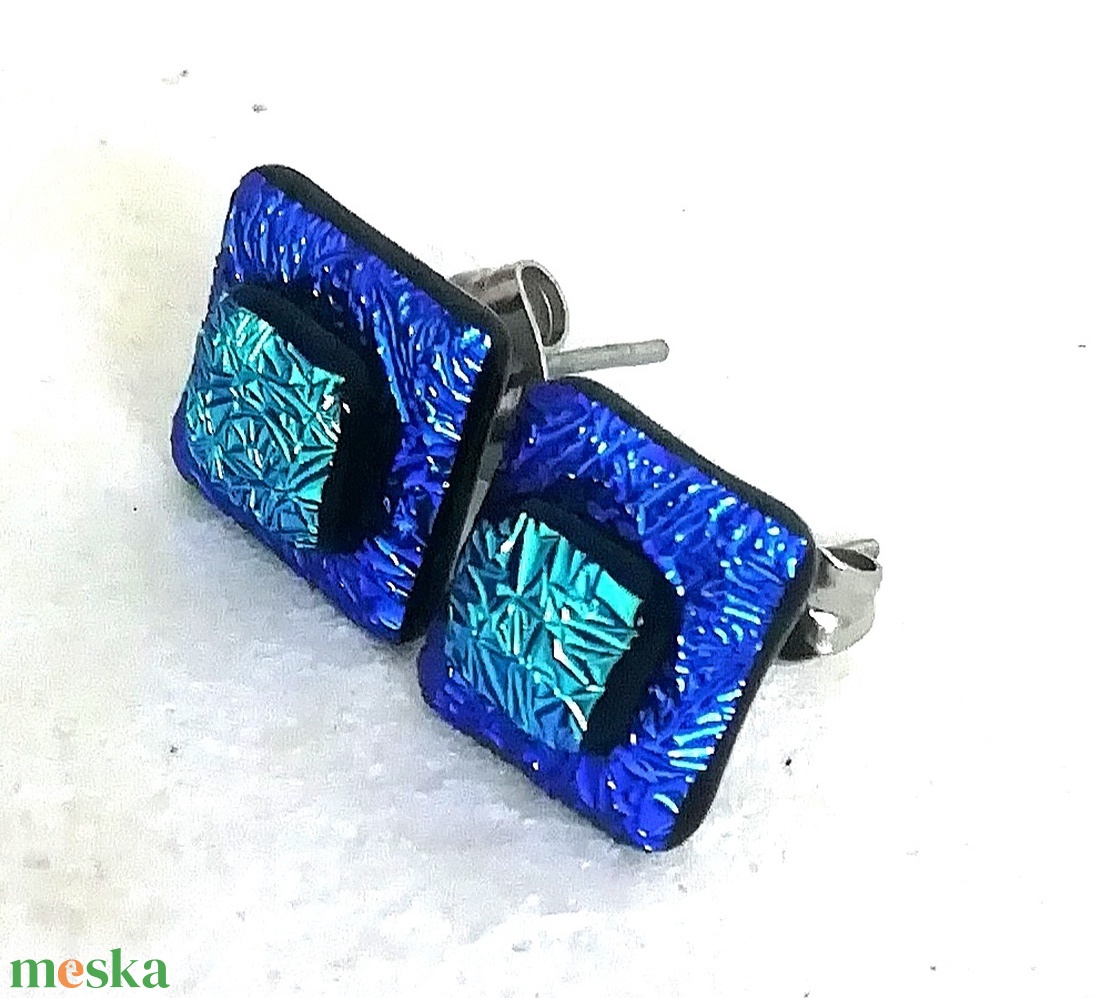 NEMESACÉL! Szabálytalan szépségek stiftes üveg fülbevaló  , ajándék  névnapra, születésnapra. - ékszer - fülbevaló - pötty fülbevaló - Meska.hu