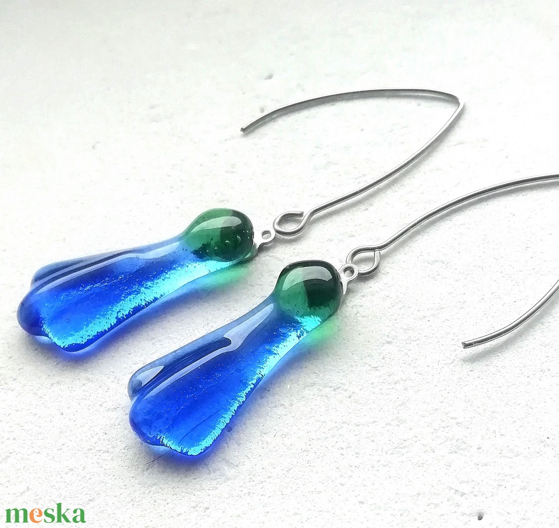 ORVOSI FÉM! Levendula fülbevaló.  - ékszer - fülbevaló - lógó fülbevaló - Meska.hu