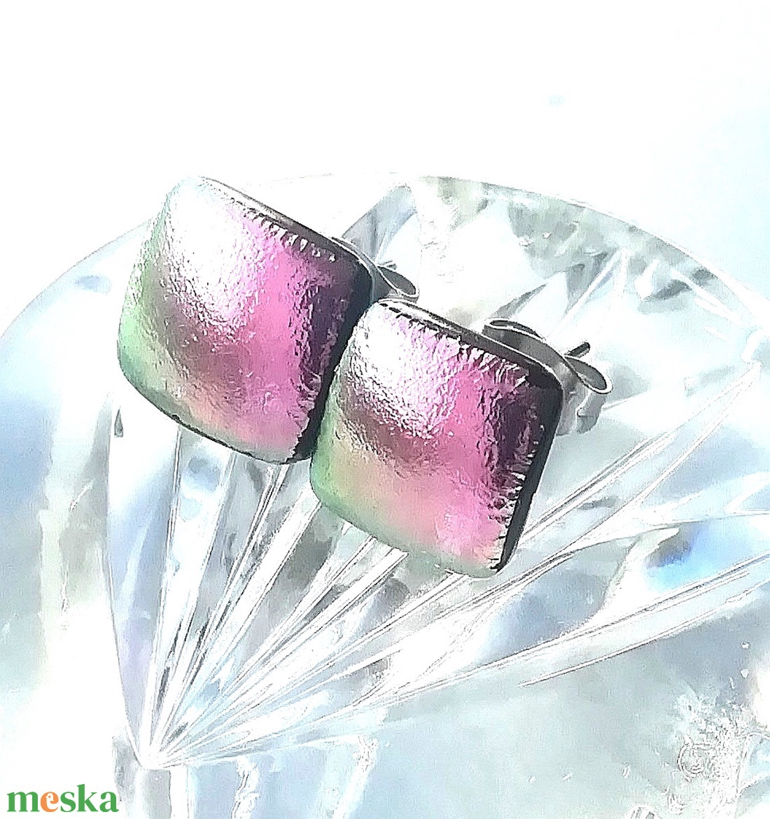 Magnólia stiftes fülbevaló. - ékszer - fülbevaló - pötty fülbevaló - Meska.hu