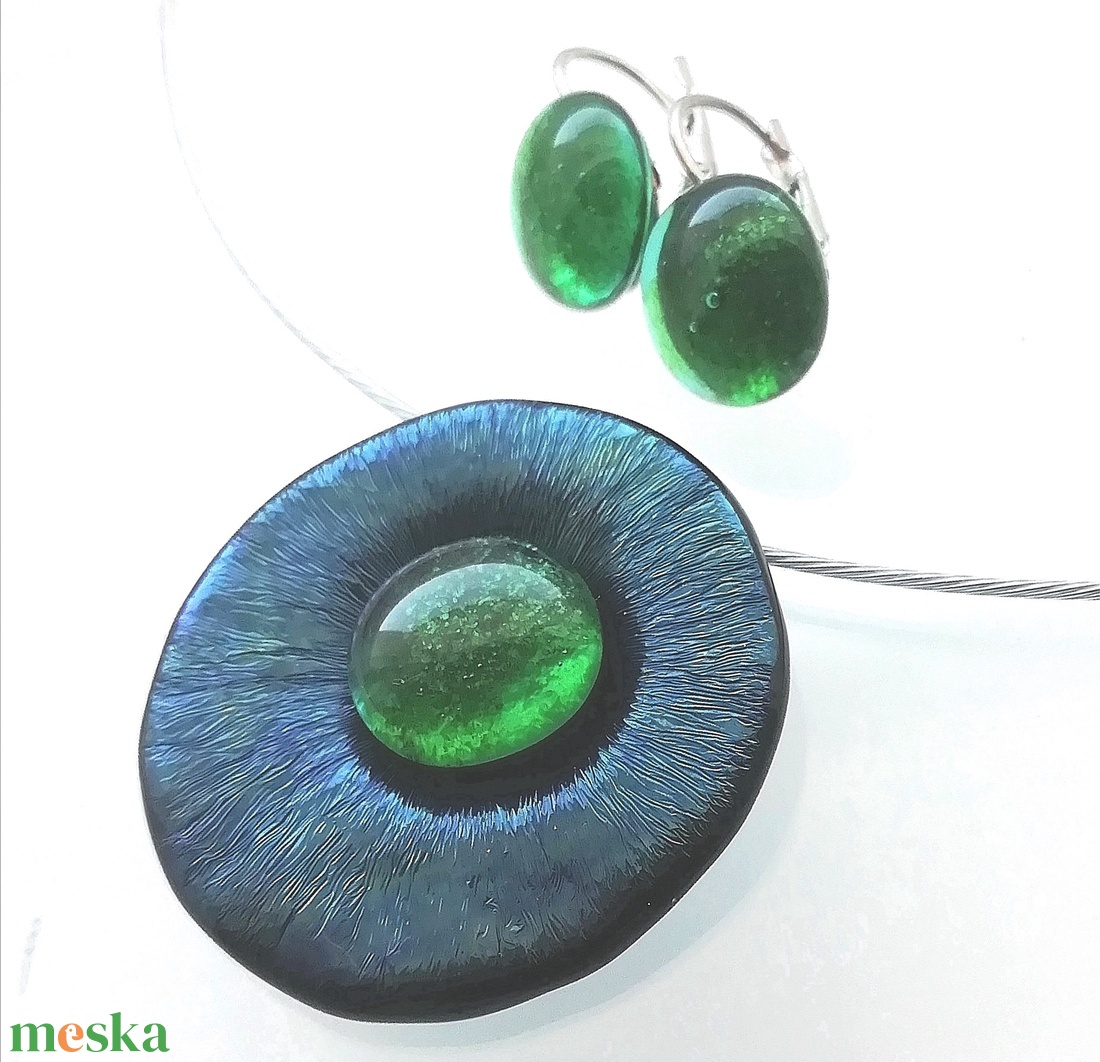  Gyöngykagyló dichroic ékszerszett , ajándék névnapra, születésnapra. - ékszer - ékszerszett - Meska.hu