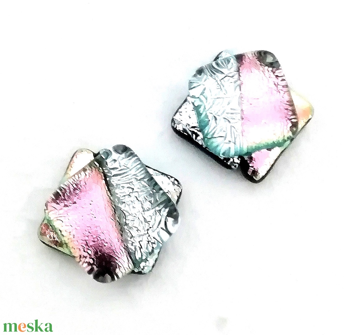 Orchidea dichroic  fülbevaló. - ékszer - fülbevaló - pötty fülbevaló - Meska.hu