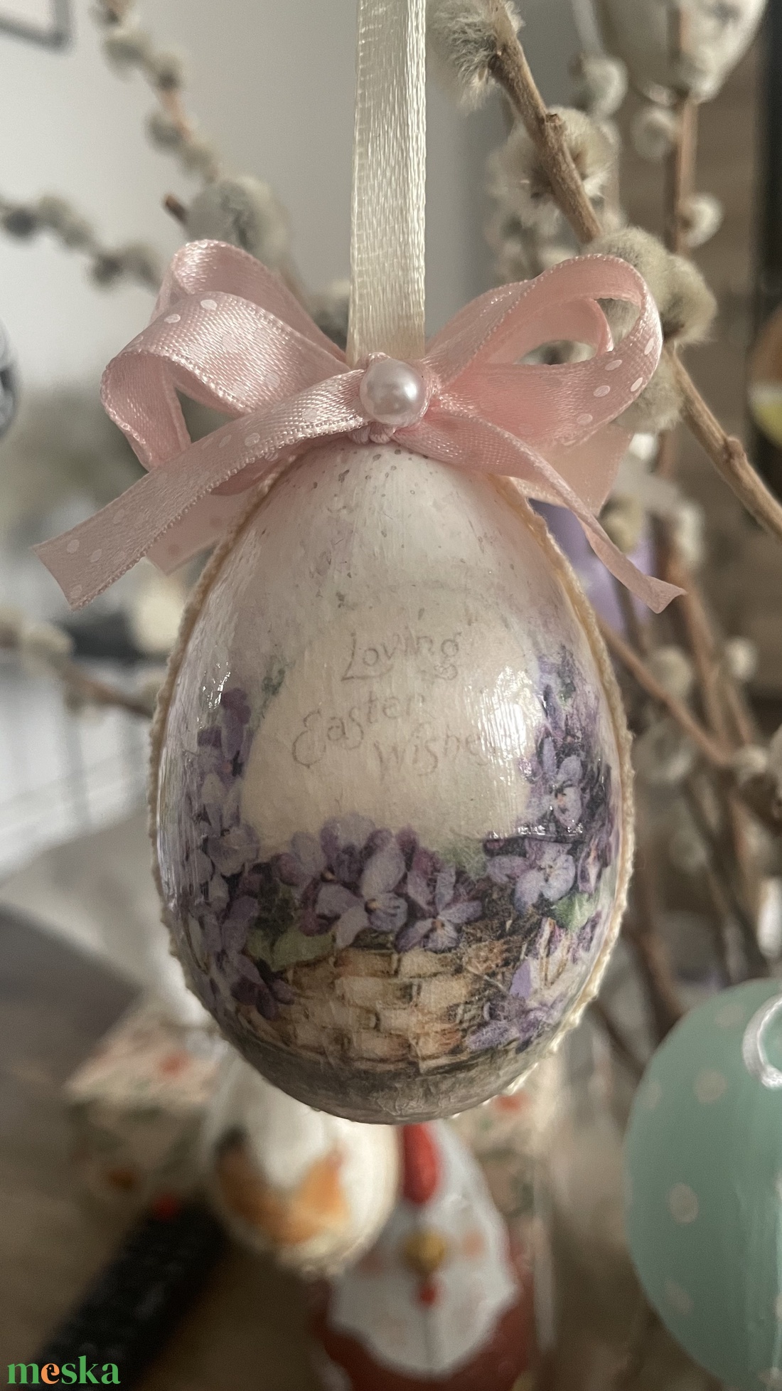 Húsvéti ibolyás tojás - otthon & lakás - dekoráció - fali és függő dekoráció - függődísz - Meska.hu