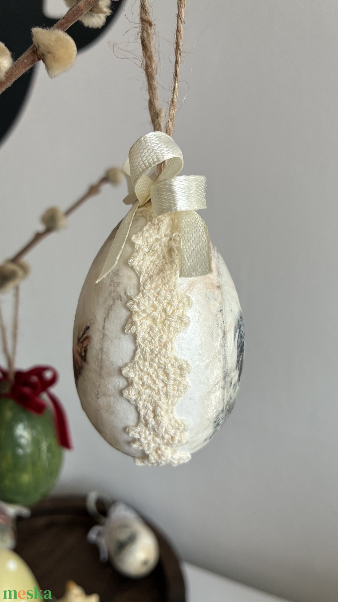 Kakasos, tyúkos, csipkés húsvéti tojás - ünnepi díszek, dekorációk - húsvéti díszek és dekorációk - húsvéti tojásfadíszek - Meska.hu