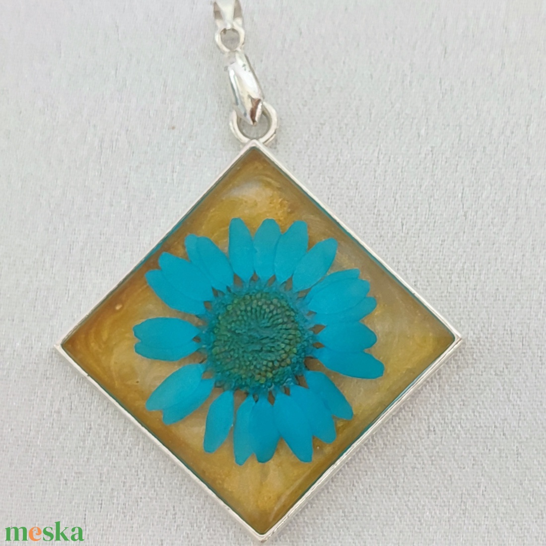  Sivatagi Virág � Türkiz Virágos Műgyanta Ékszerszett, Négyzet Forma - ékszer - ékszerszett - Meska.hu