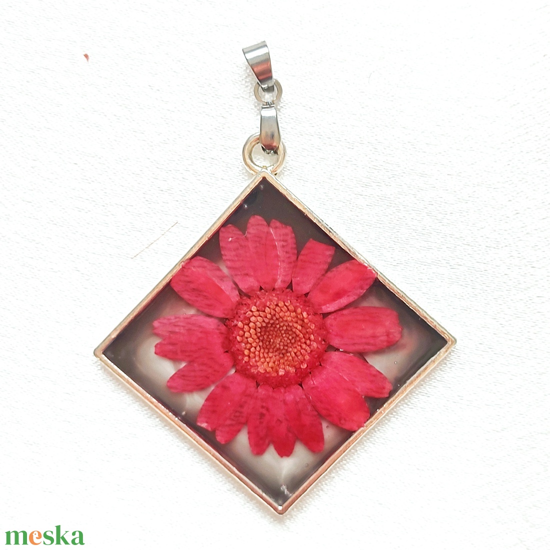 Dinamikus Kontraszt - Valódi Vörös virágos szett fém kerettel - ékszer - ékszerszett - Meska.hu
