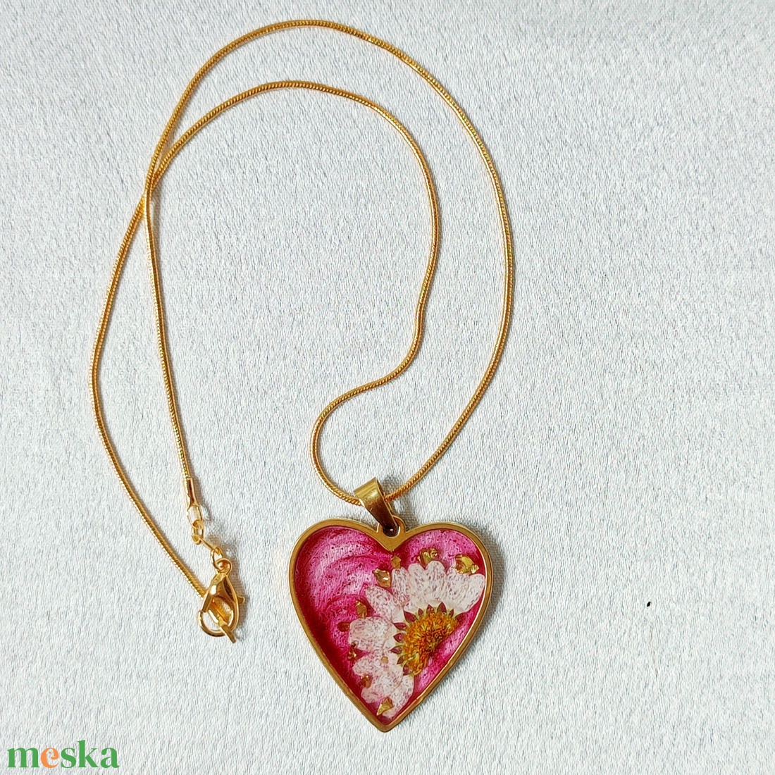 Aranyba Zárt Margaréta � 18K Arannyal Bevont Nyaklánc és Rozsdamentes acél Szív Medál - ékszer - nyaklánc - medálos nyaklánc - Meska.hu