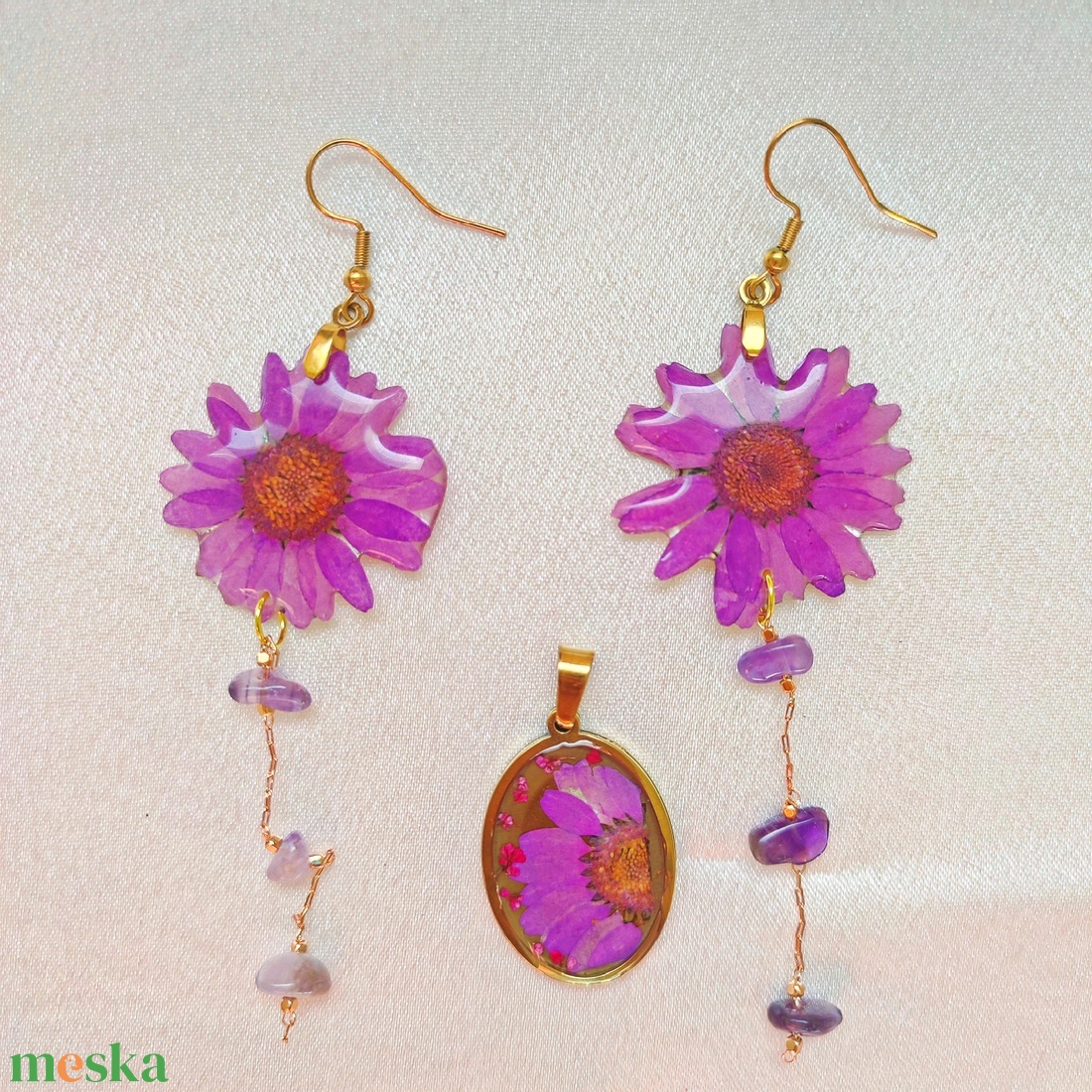 Lila Álom - Valódi virágos műgyanta ékszerszett ametiszt kövekkel - ékszer - ékszerszett - Meska.hu