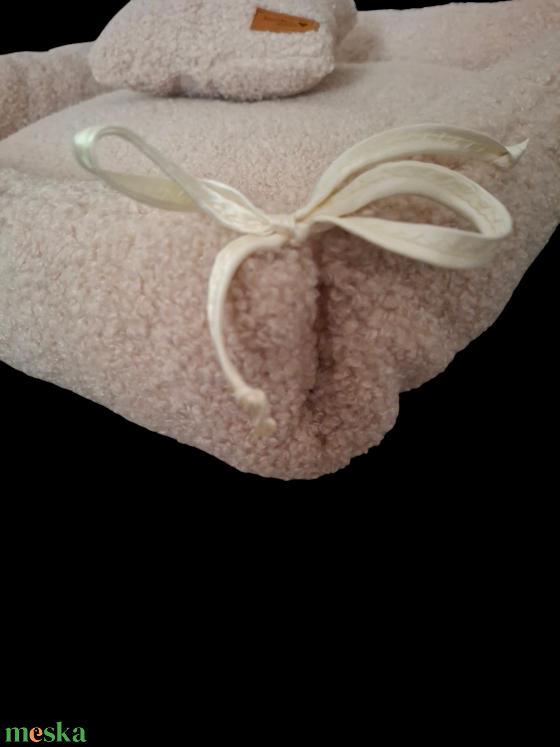 Szőrmés pihe - puha tapintású kutyaágy kedvencének kispárna ajándékkal  - otthon & életmód - kisállatoknak - kutyáknak - kutya fekhelyek, házak - Meska.hu