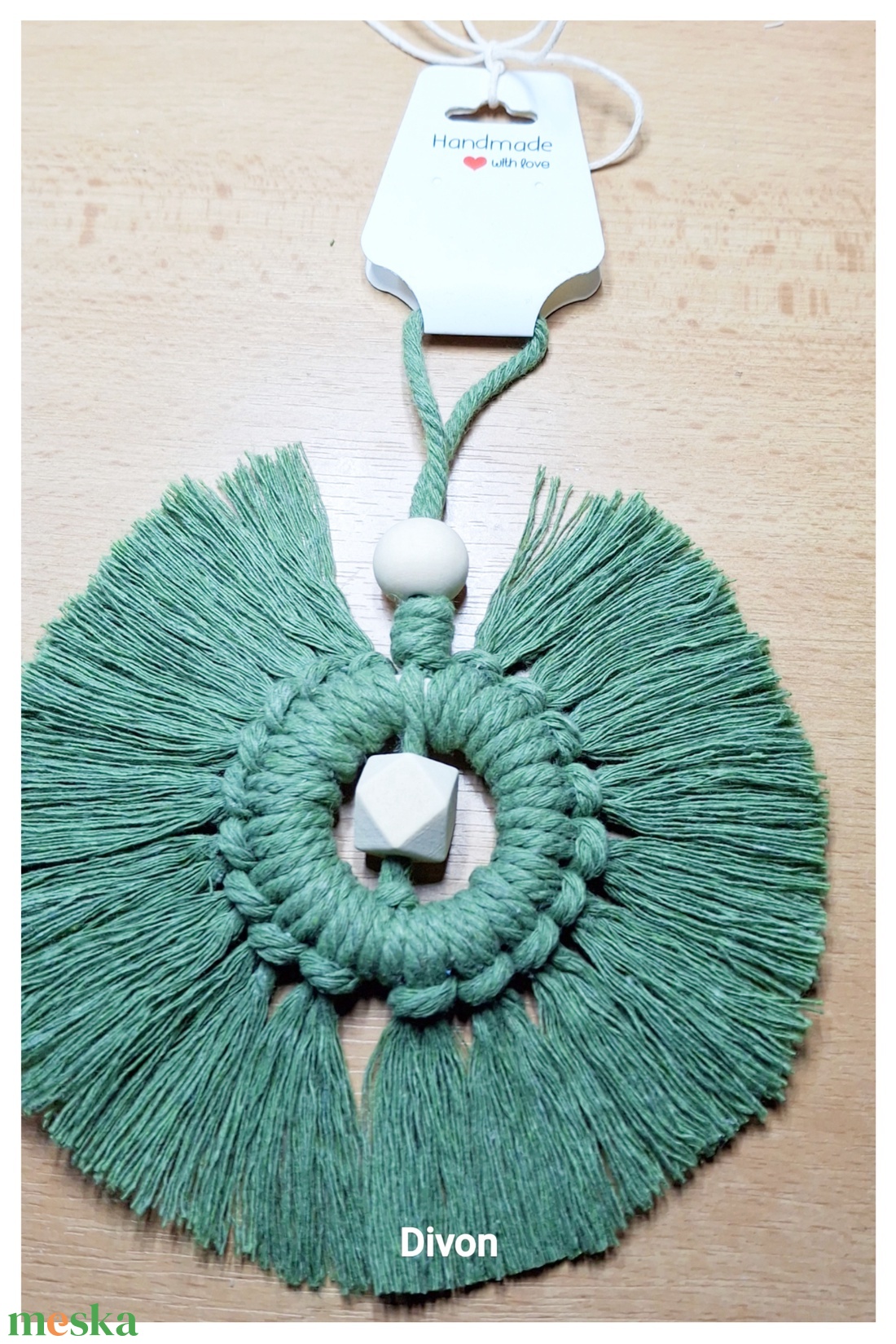 Makramé karácsonyi ajándék dísz  - karácsony - karácsonyi lakásdekoráció - karácsonyfadíszek - Meska.hu