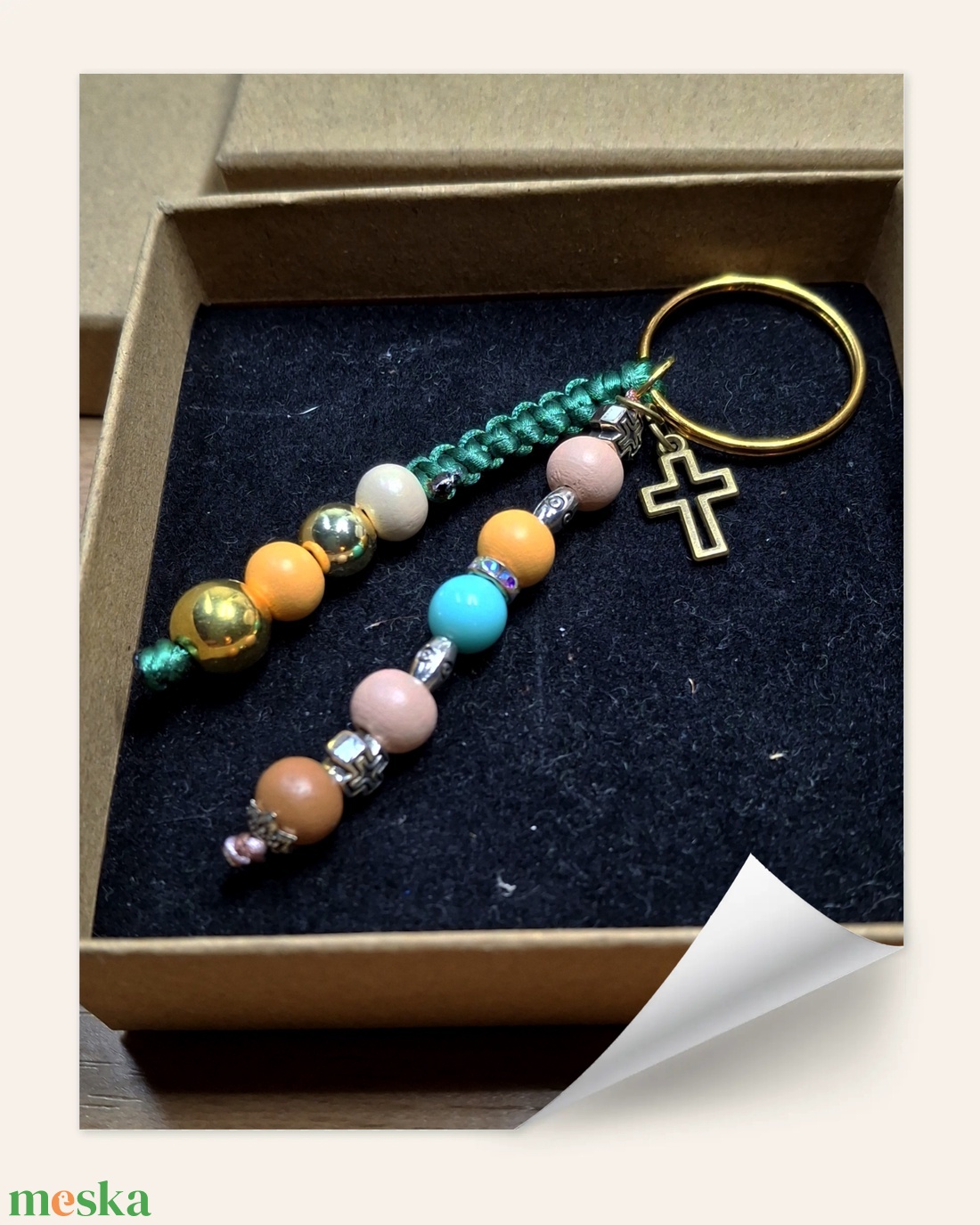 Kulcstartó  kereszt medállal  - táska & tok - kulcstartó & táskadísz - kulcstartó - Meska.hu