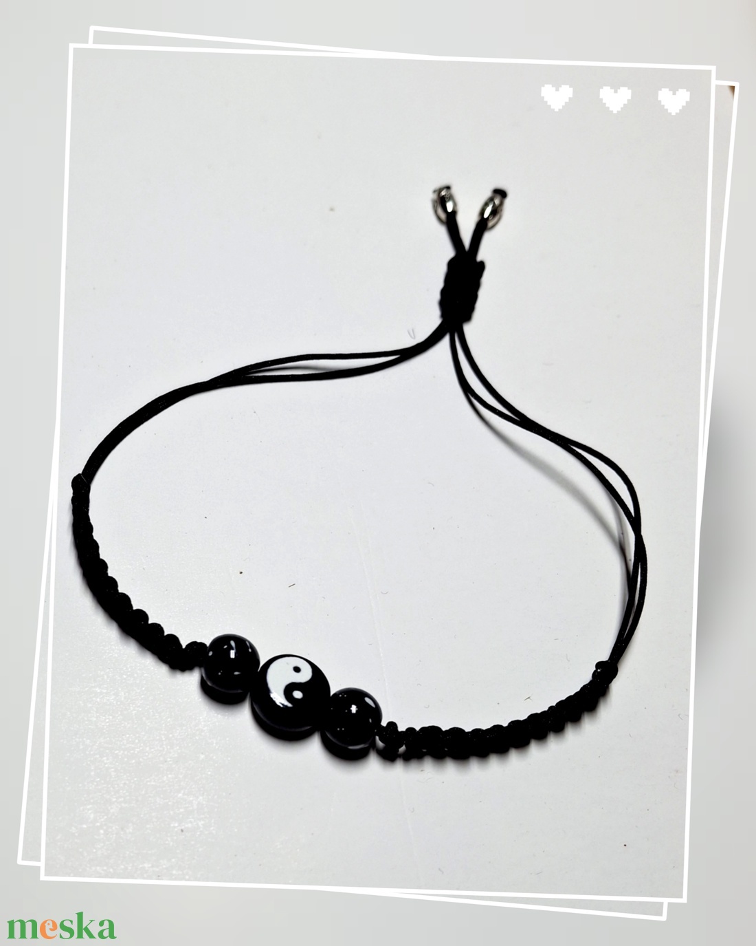 Jing-jang karkötő fekete zsinórral  - ékszer - karkötő - fonott karkötő - Meska.hu