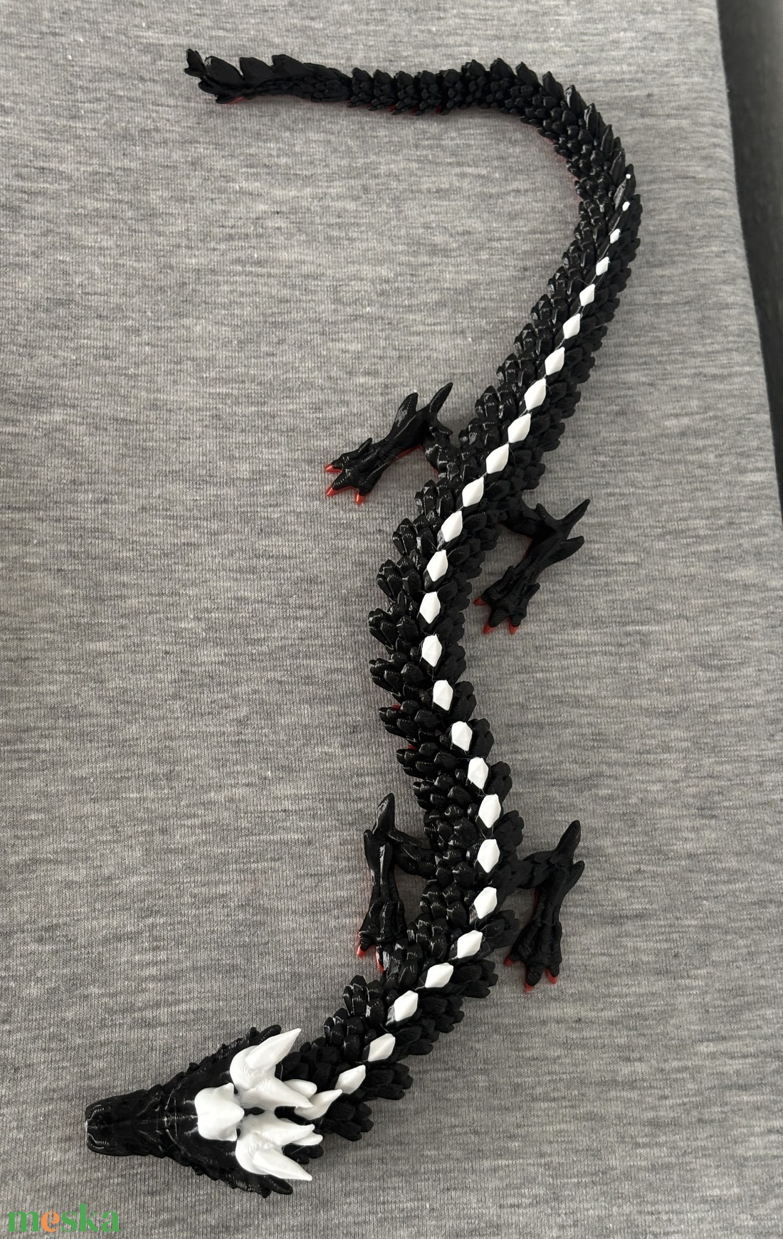 Eladó hajlékony sárkány figura - otthon & életmód - dekoráció - asztal és polc dekoráció - asztaldísz - Meska.hu