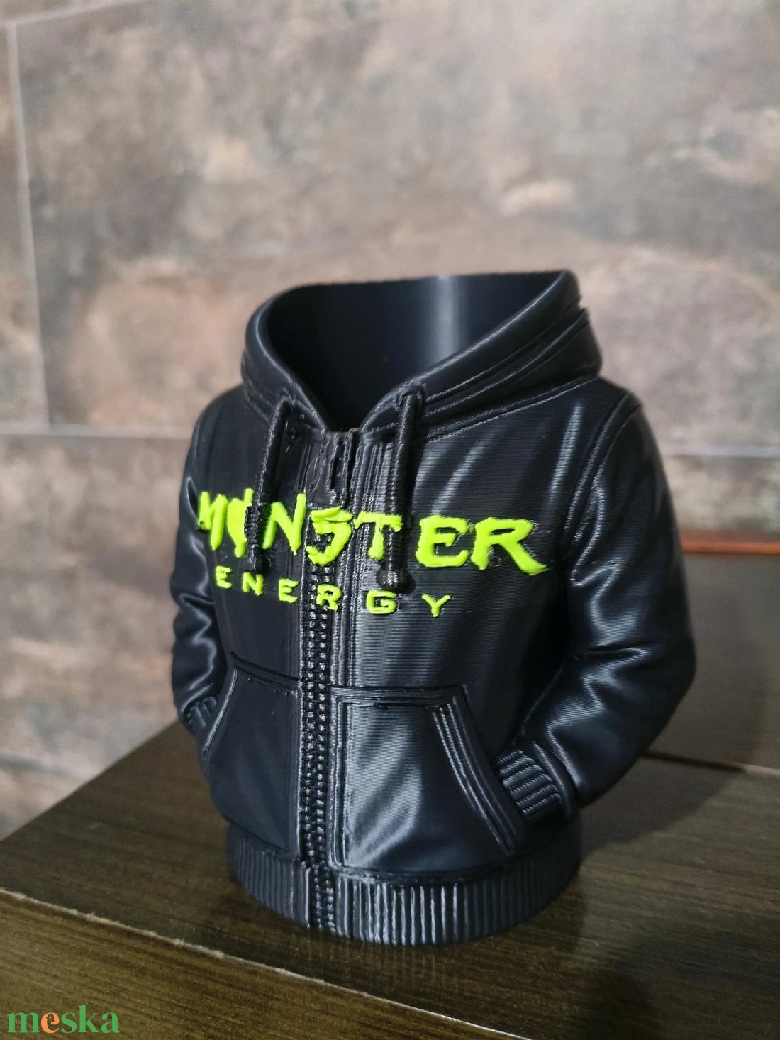 Monster Energy doboztartó korsó és pulcsi � 3D nyomtatott - otthon & életmód - konyhafelszerelés, tálalás - italos kellékek - italtartó - Meska.hu
