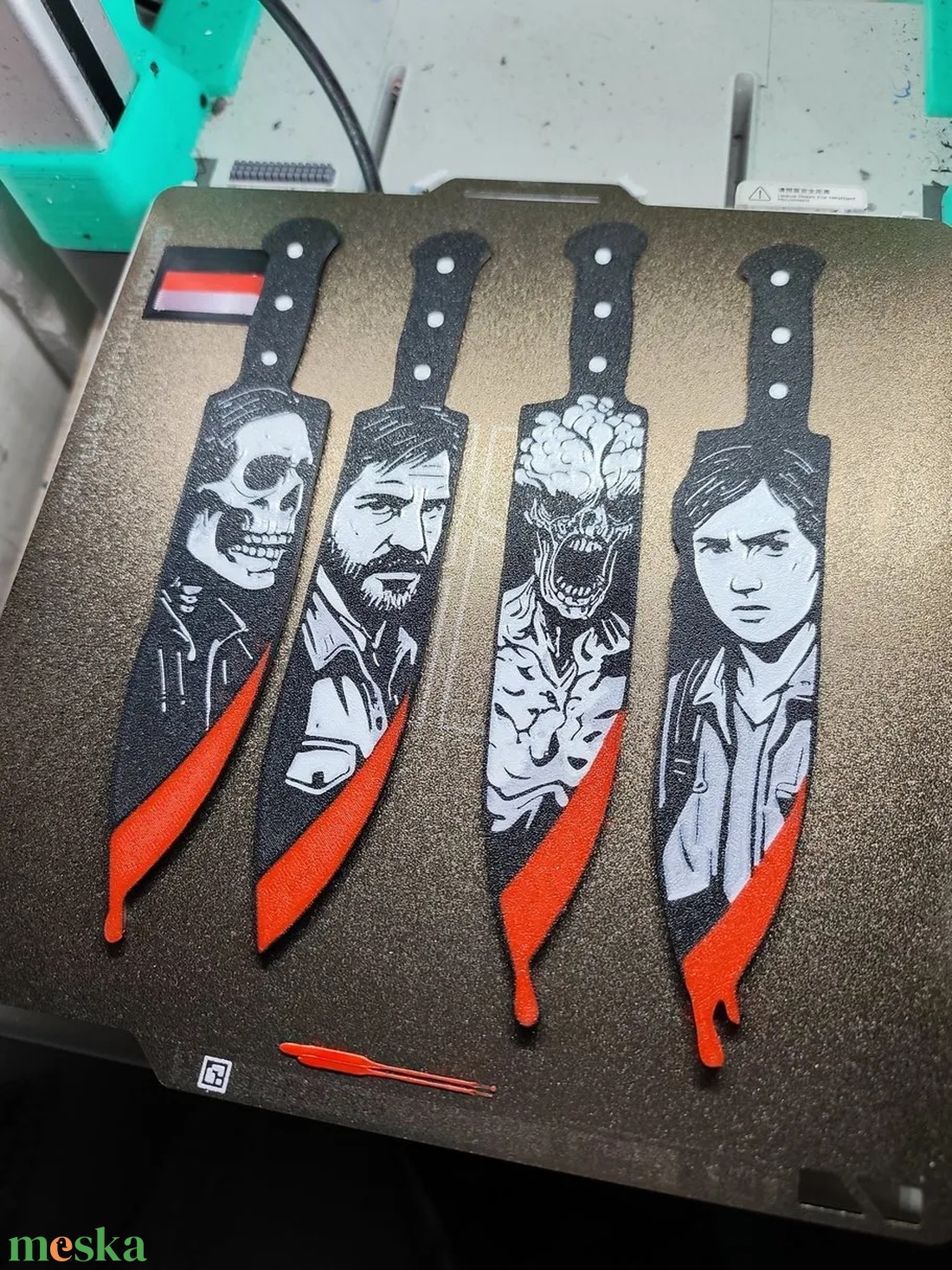 The Last of Us dekorációs kések - otthon & életmód - dekoráció - halloween - halloweeni asztaldísz - Meska.hu
