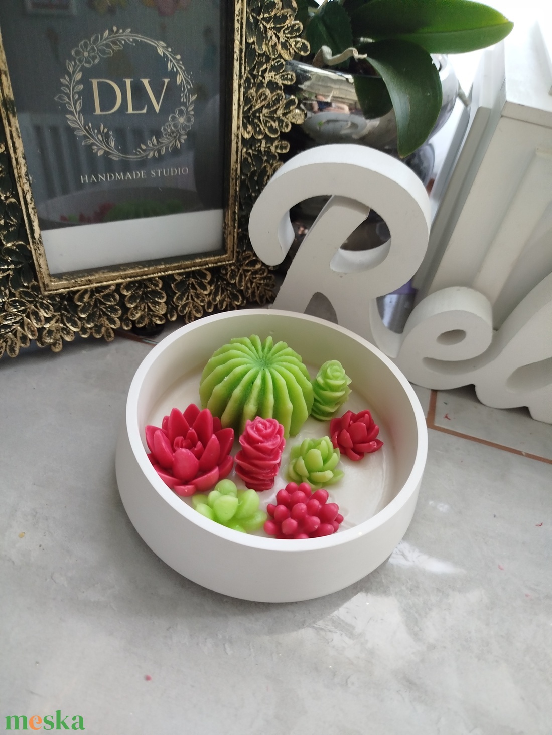 Modern kerámia kaspó viasz pozsgásokkal  - otthon & életmód - dekoráció - asztal és polc dekoráció - asztaldísz - Meska.hu