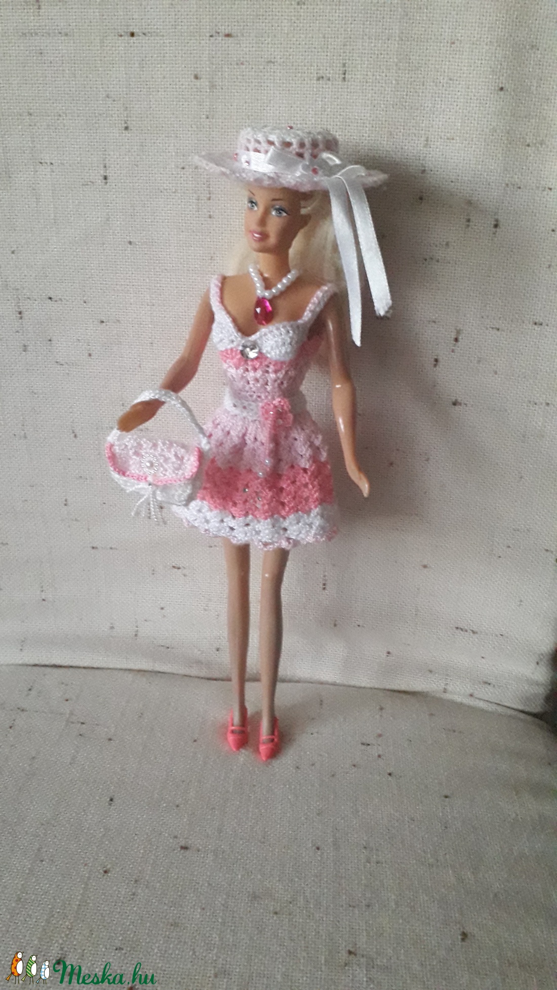 Barbie ruha garnitúra - játék & sport - baba & babaház - babaruha, babakellék - Meska.hu Barbie ruha garnitúra - játék & sport - baba & babaház - babaruha, babakellék - Meska.hu