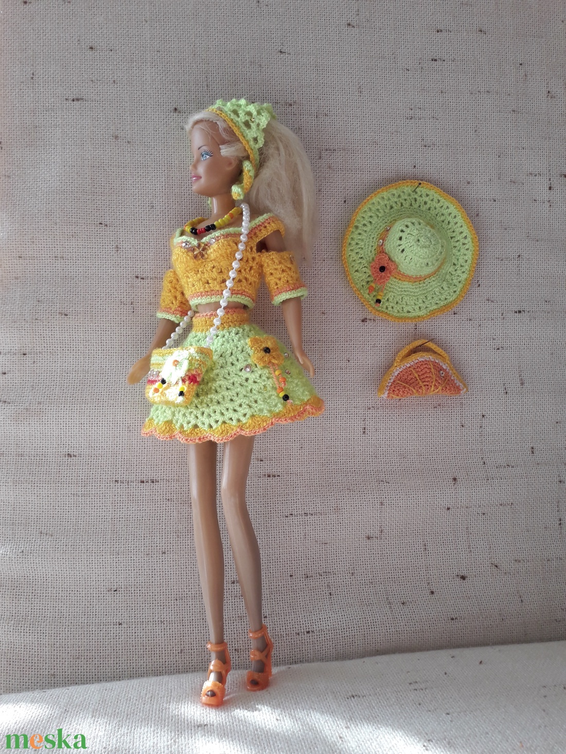 Horgolt Barbie ruha kiegészítőkkel - játék & sport - baba & babaház - barbie ruhák - Meska.hu