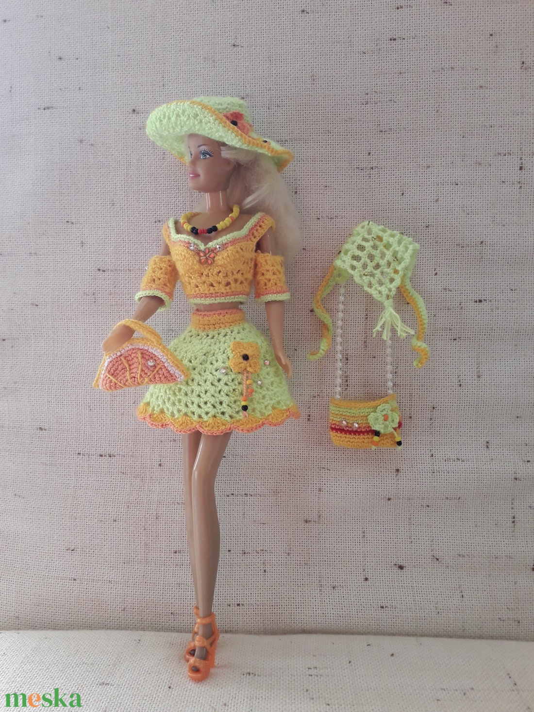 Horgolt Barbie ruha kiegészítőkkel - játék & sport - baba & babaház - barbie ruhák - Meska.hu