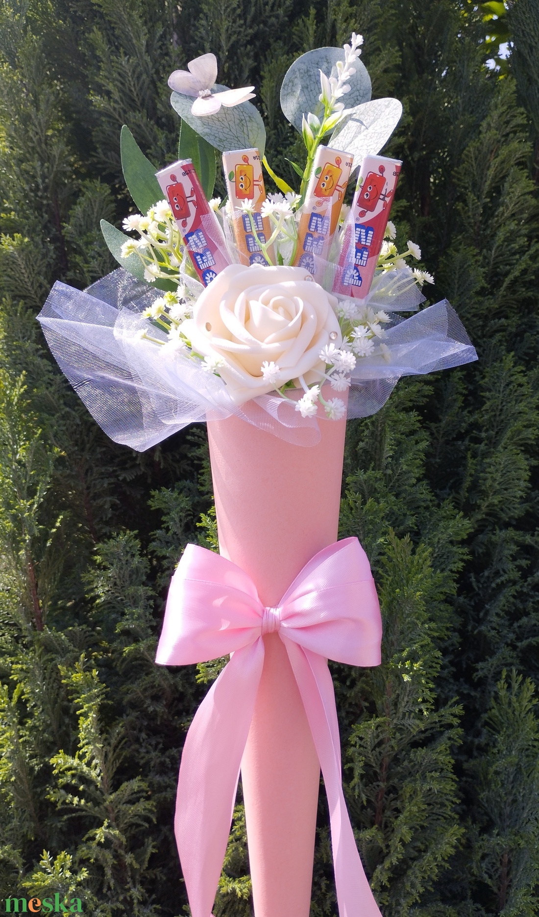 Ballagó csokor rózsával - otthon & életmód - dekoráció - virágdísz és tartó - csokor & virágdísz - Meska.hu