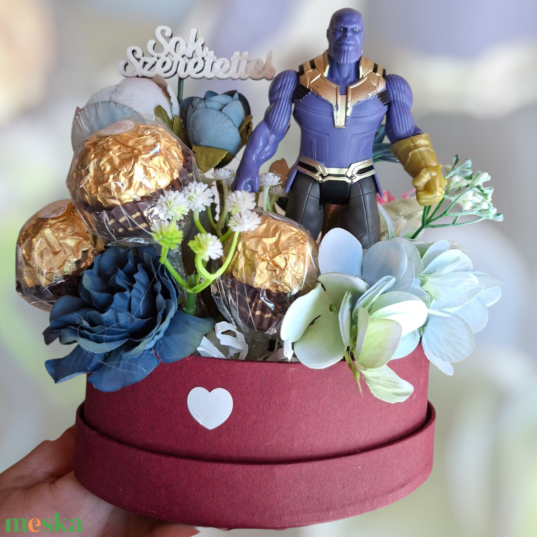 Thanos ajándékbox ferreroval - otthon & életmód - dekoráció - virágdísz és tartó - csokor & virágdísz - Meska.hu Thanos ajándékbox ferreroval - otthon & életmód - dekoráció - virágdísz és tartó - csokor & virágdísz - Meska.hu