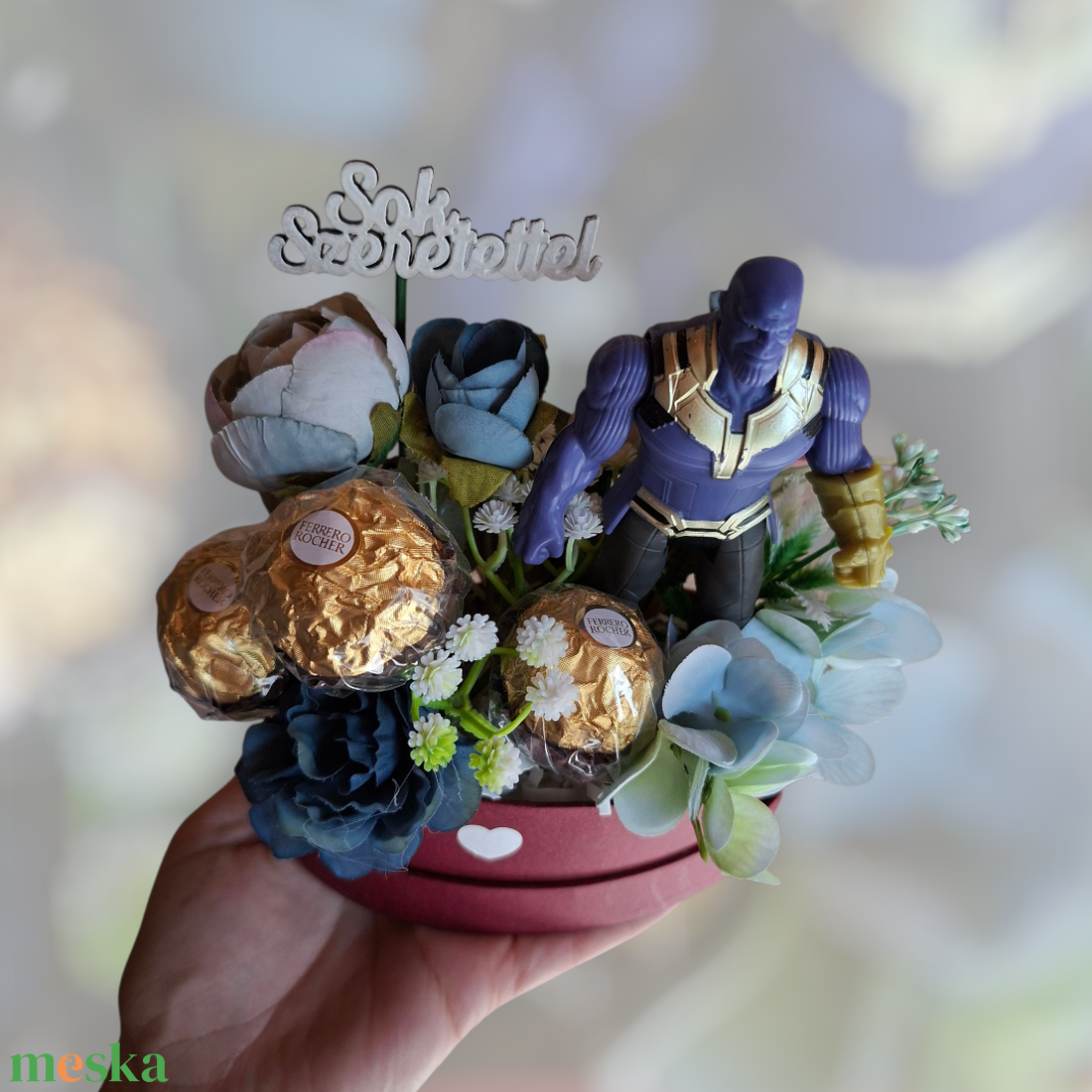 Thanos ajándékbox ferreroval - otthon & életmód - dekoráció - virágdísz és tartó - csokor & virágdísz - Meska.hu Thanos ajándékbox ferreroval - otthon & életmód - dekoráció - virágdísz és tartó - csokor & virágdísz - Meska.hu