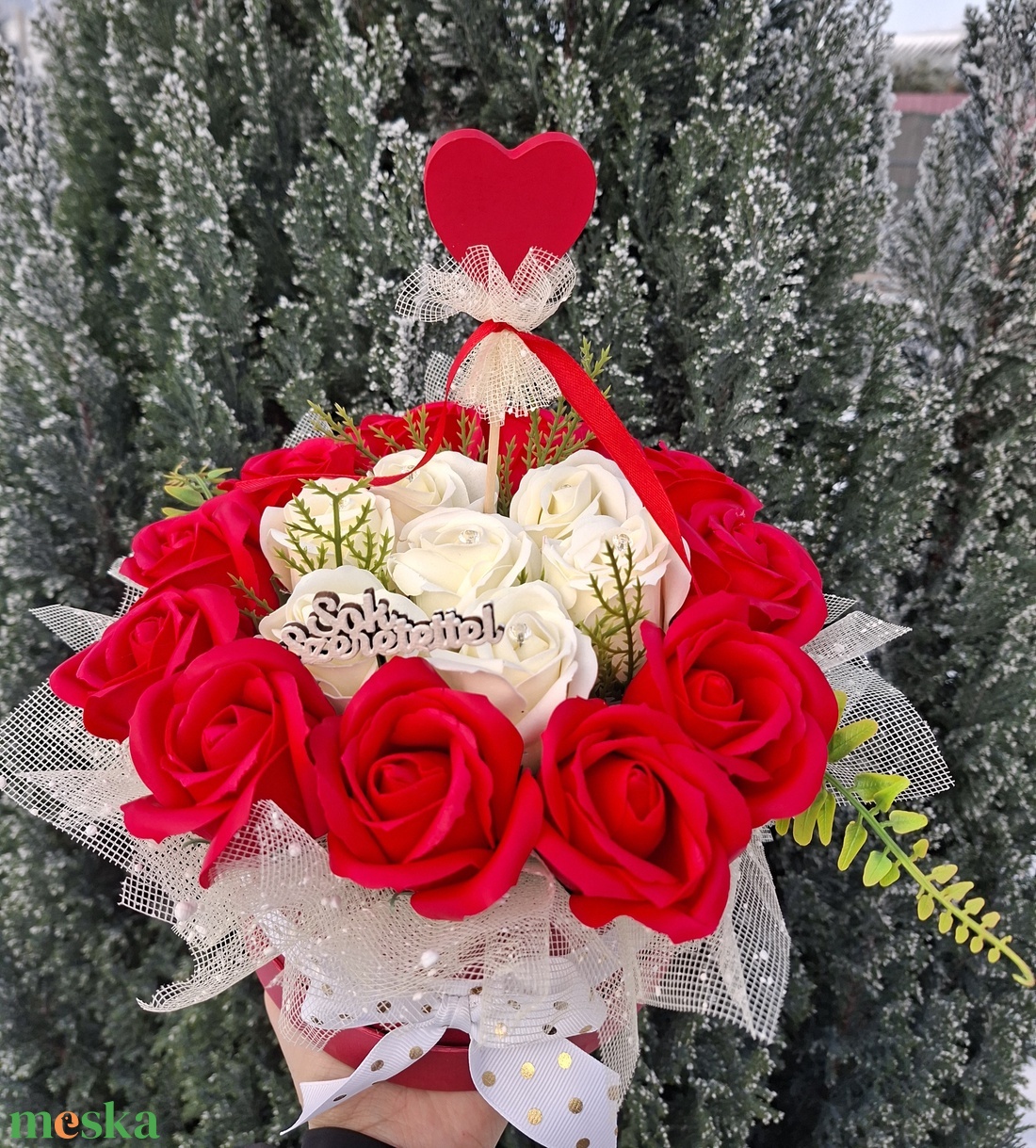 Valentin-napi szappanrózsa box � a szeretet illata ???? - otthon & életmód - virágdekoráció - virágok - virágbox - Meska.hu