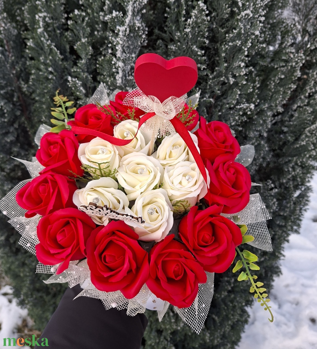 Valentin-napi szappanrózsa box � a szeretet illata ???? - otthon & életmód - virágdekoráció - virágok - virágbox - Meska.hu