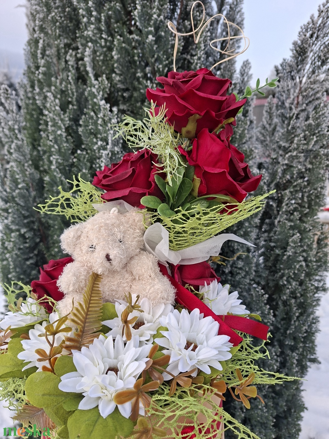 Valentin napi ajándékbox macival - otthon & életmód - virágdekoráció - virágok - virágbox - Meska.hu