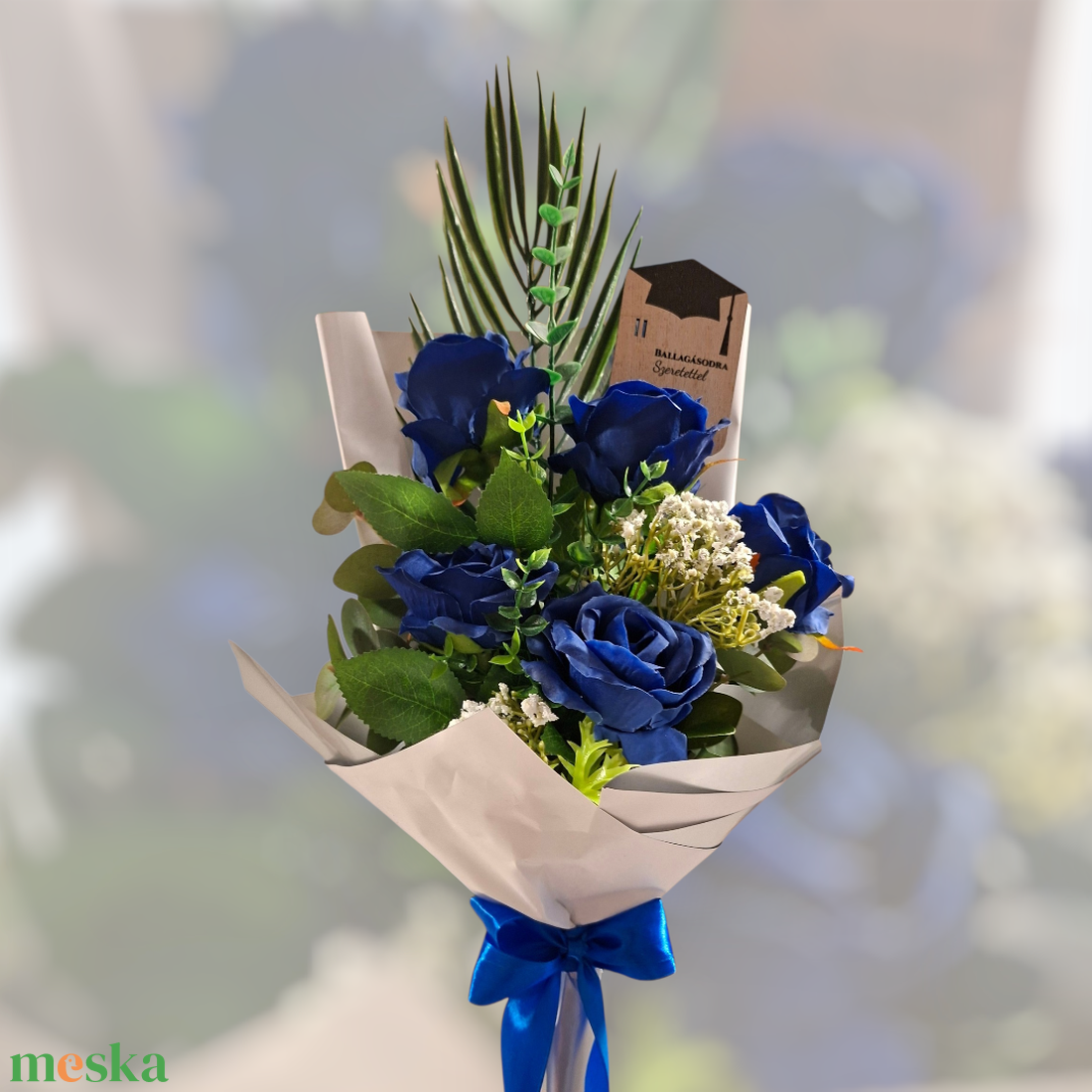 Kék rózsás ballagási csokor - otthon & életmód - virágdekoráció - virágok - virágcsokor - Meska.hu