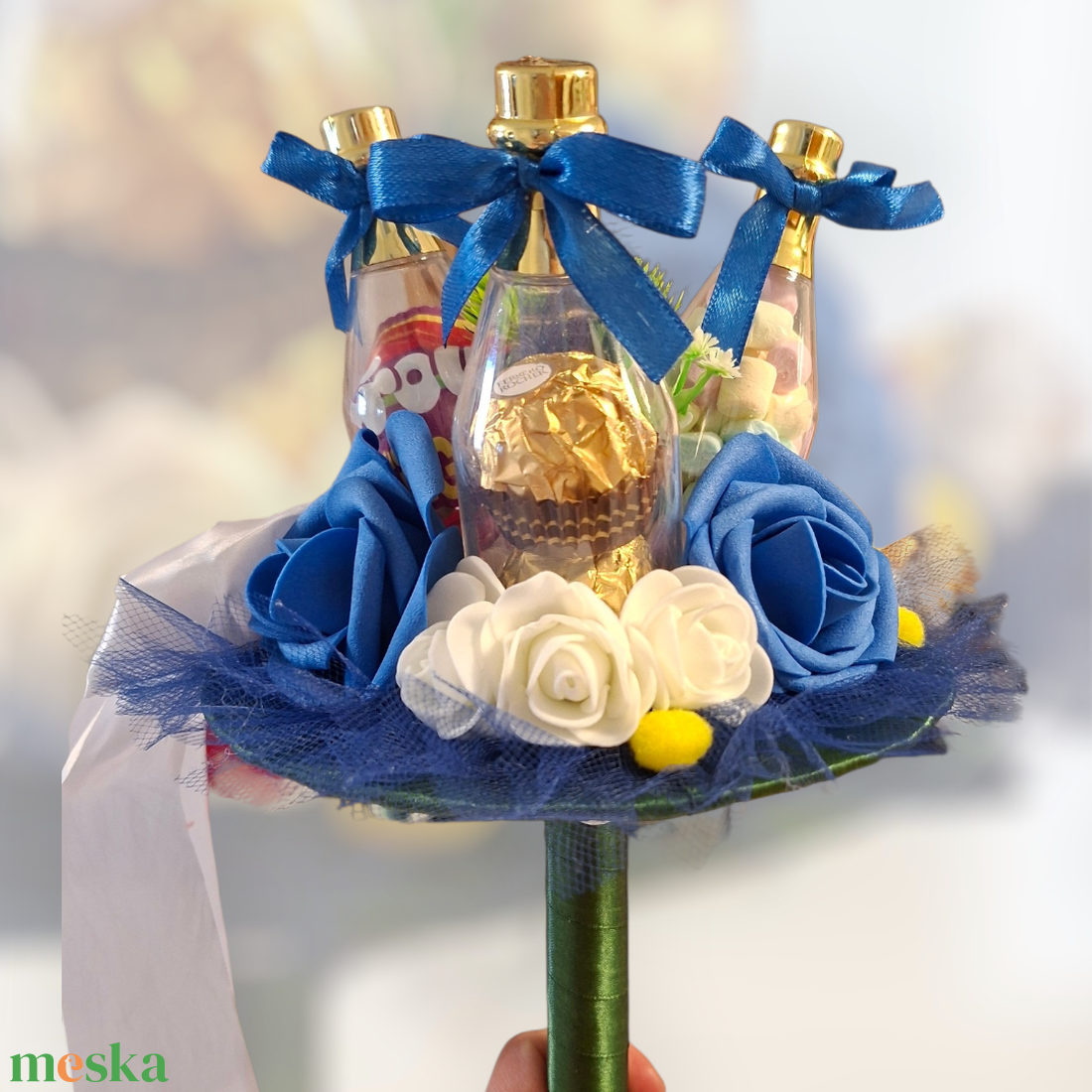 Óvodai ballagási csokor édességgel - otthon & életmód - virágdekoráció - virágok - virágcsokor - Meska.hu