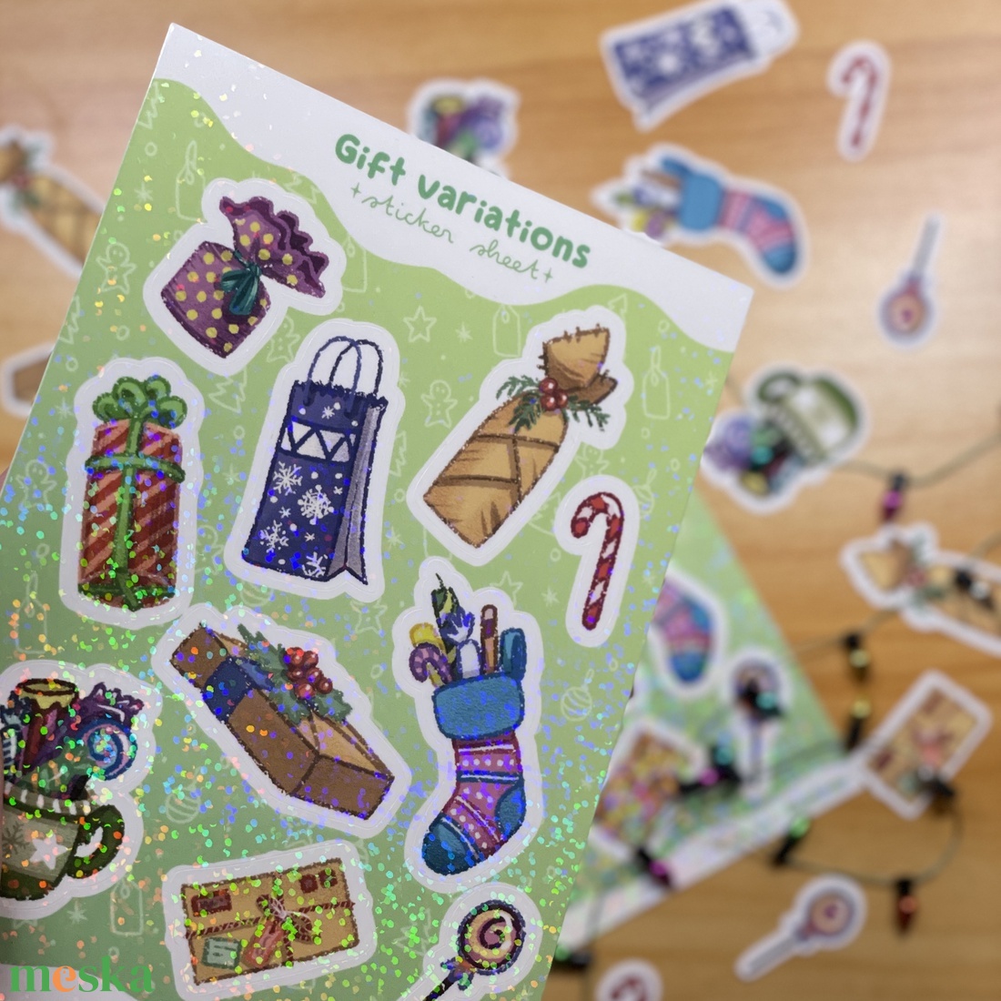 Karácsonyi ajándékcsomagos csillogó matricaív A6 - kellékek & szerszámok - dekorációs kellékek - matricaív - Meska.hu