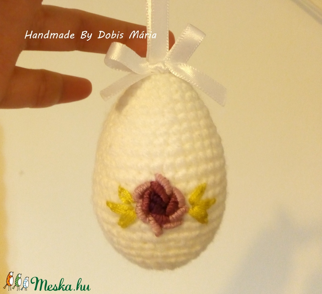 Horgolt húsvéti tojás masnis akasztóval. -  - Meska.hu